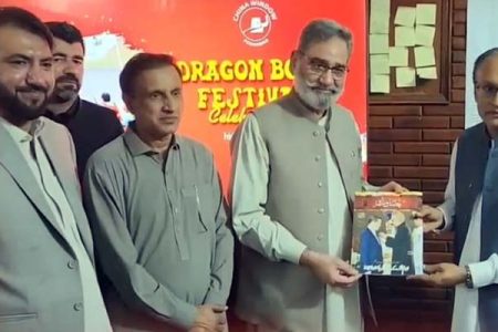 پاکستان کو چین سے زندگی کے ہر شعبہ میں فائدہ اٹھانے کی ضرورت ہے، سپیکر کے پی اسمبلی