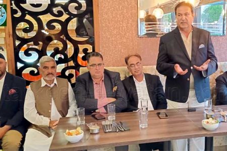 مسئلہ کشمیر کو بین الاقوامی سطح پر موثر طور پر اٹھانے کیلئے پاکستان کا معاشی و سیاسی استحکام ناگزیر ہے