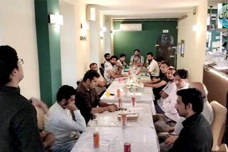 پاکستانی کمیونٹی فورم آسٹریا کے وائس چیئرمین خواجہ محمد نسیم کی جانب سے پاکستانی طلباء کے اعزاز میں عشائیہ