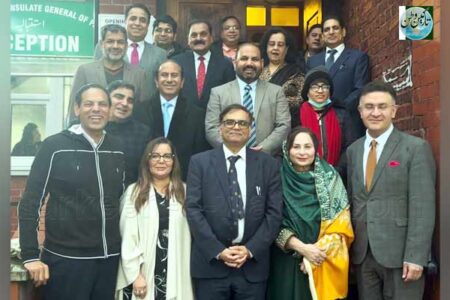 ہمیں سیاسی وابستگی سے بالاتر ہو کر پاکستان کی بہتری اور ترقی کیلئے کام کرنا چاہئے،بیرسٹر امجد ملک